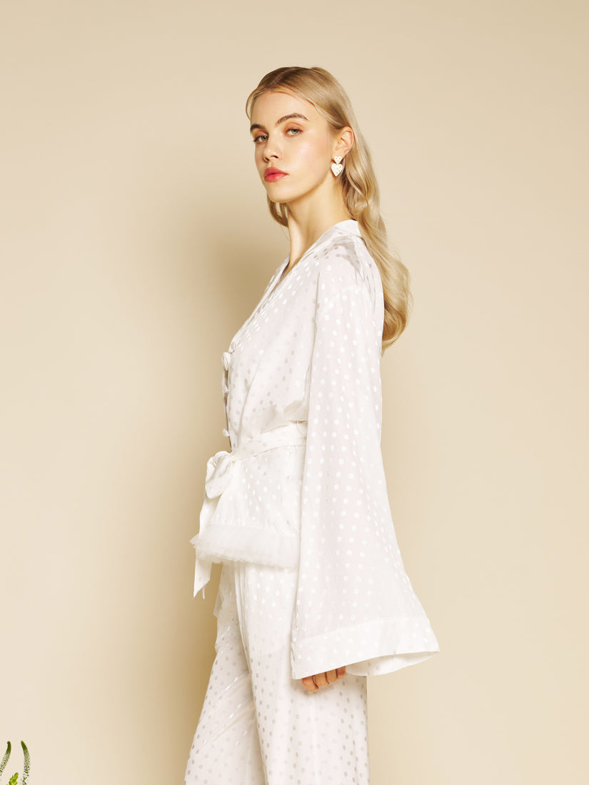 Spot White Tops