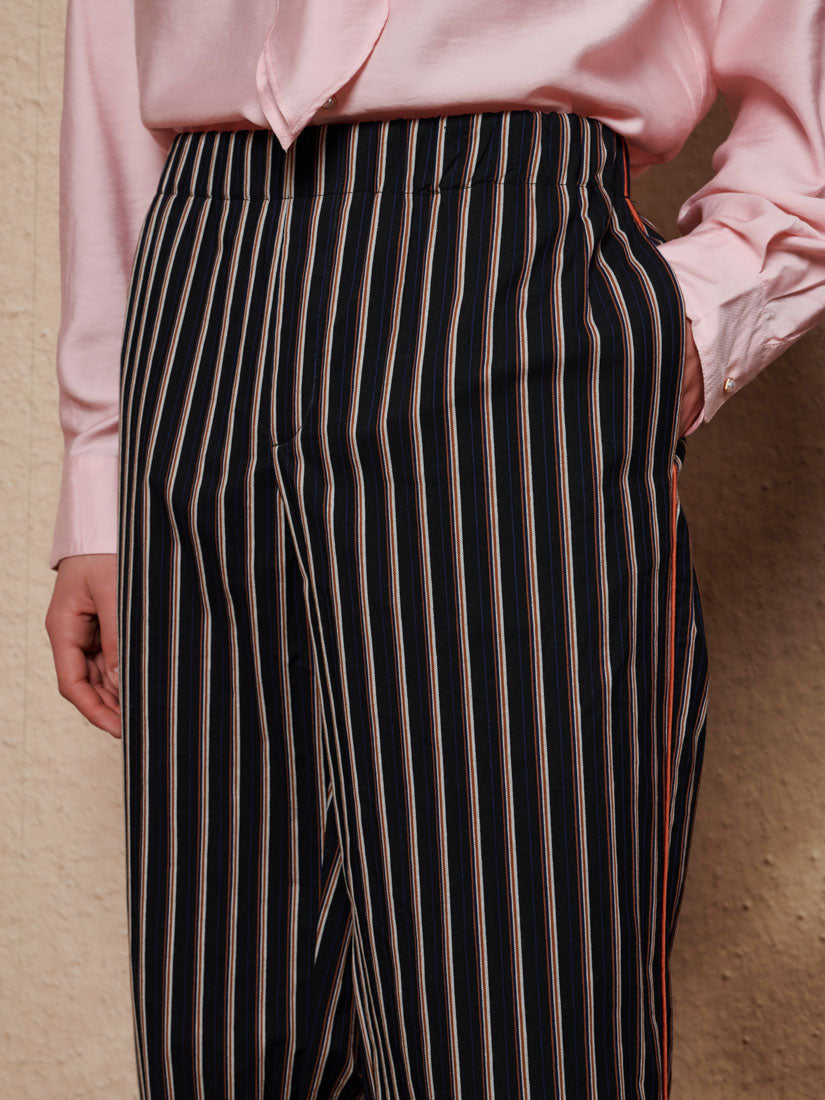 Navy & Black Bottoms