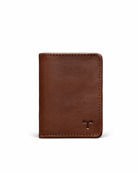Cowhide Bifold Card Case | Tecovas Men