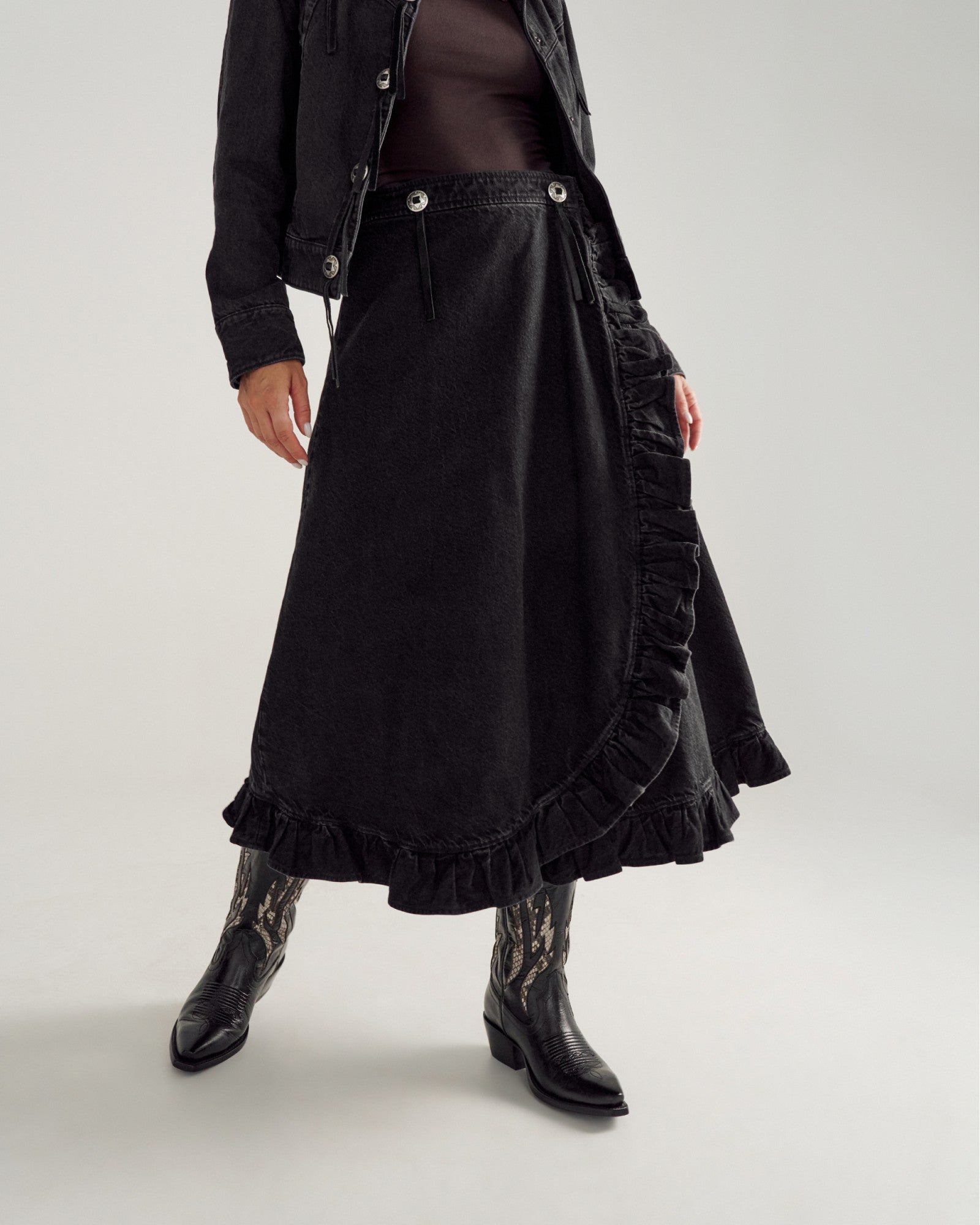 Black,XS