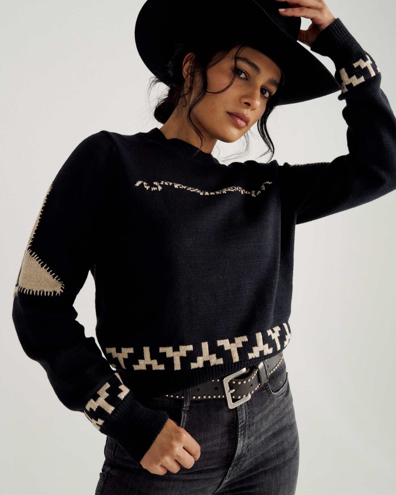 Women's Crew Neck Lucky Boots Sweater | Tecovas Women
